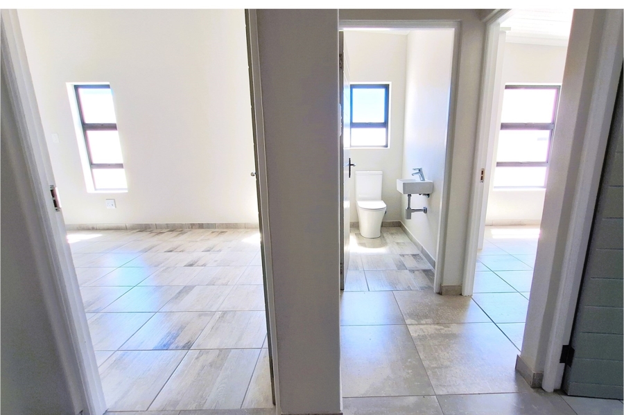 3 Bedroom Property for Sale in Brittania Beach Estate Western Cape